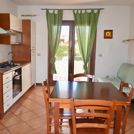 Apartment Iss Travel, Ambra - 800 M From La Cinta *